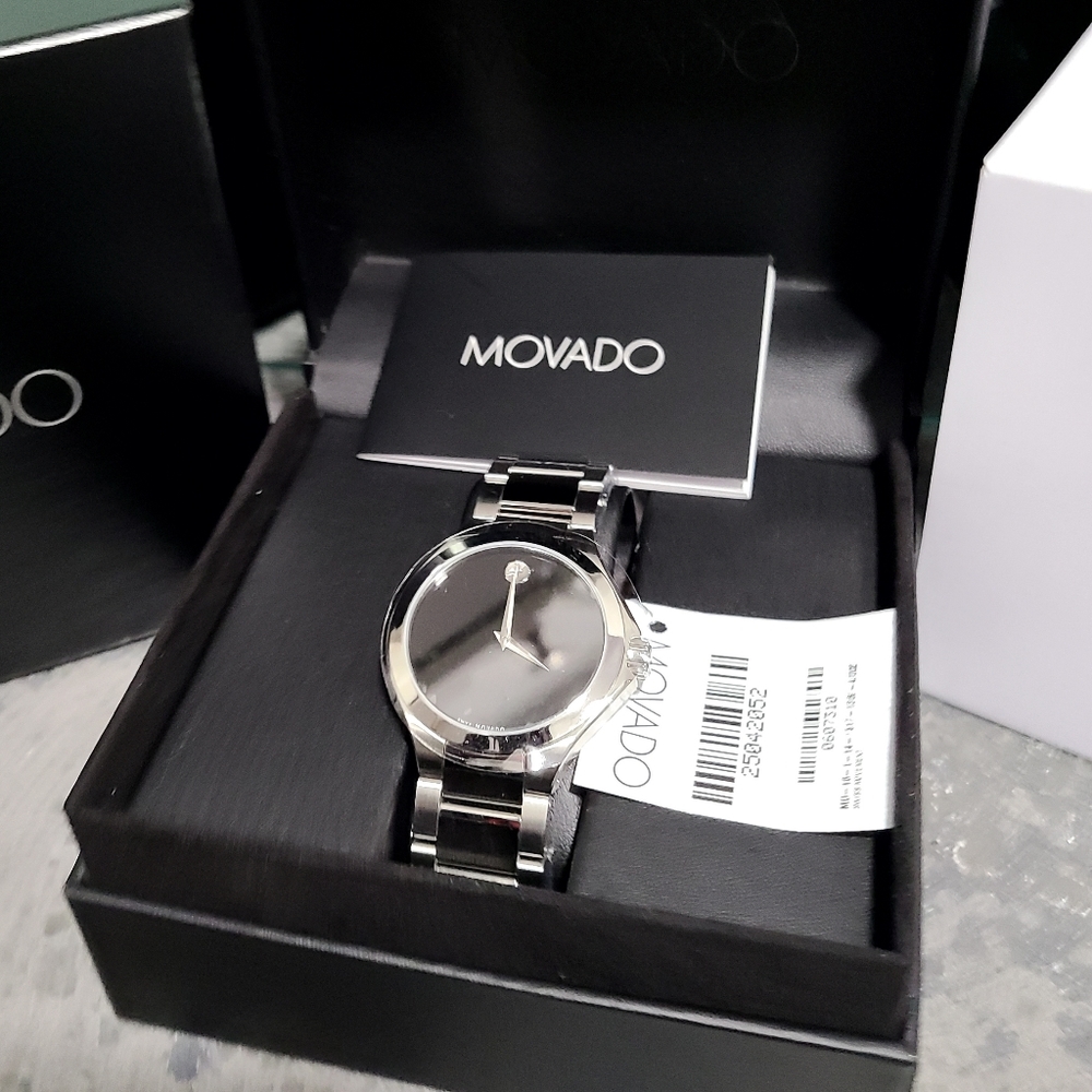 Movado Mens Watch. - Picture 5 of 5